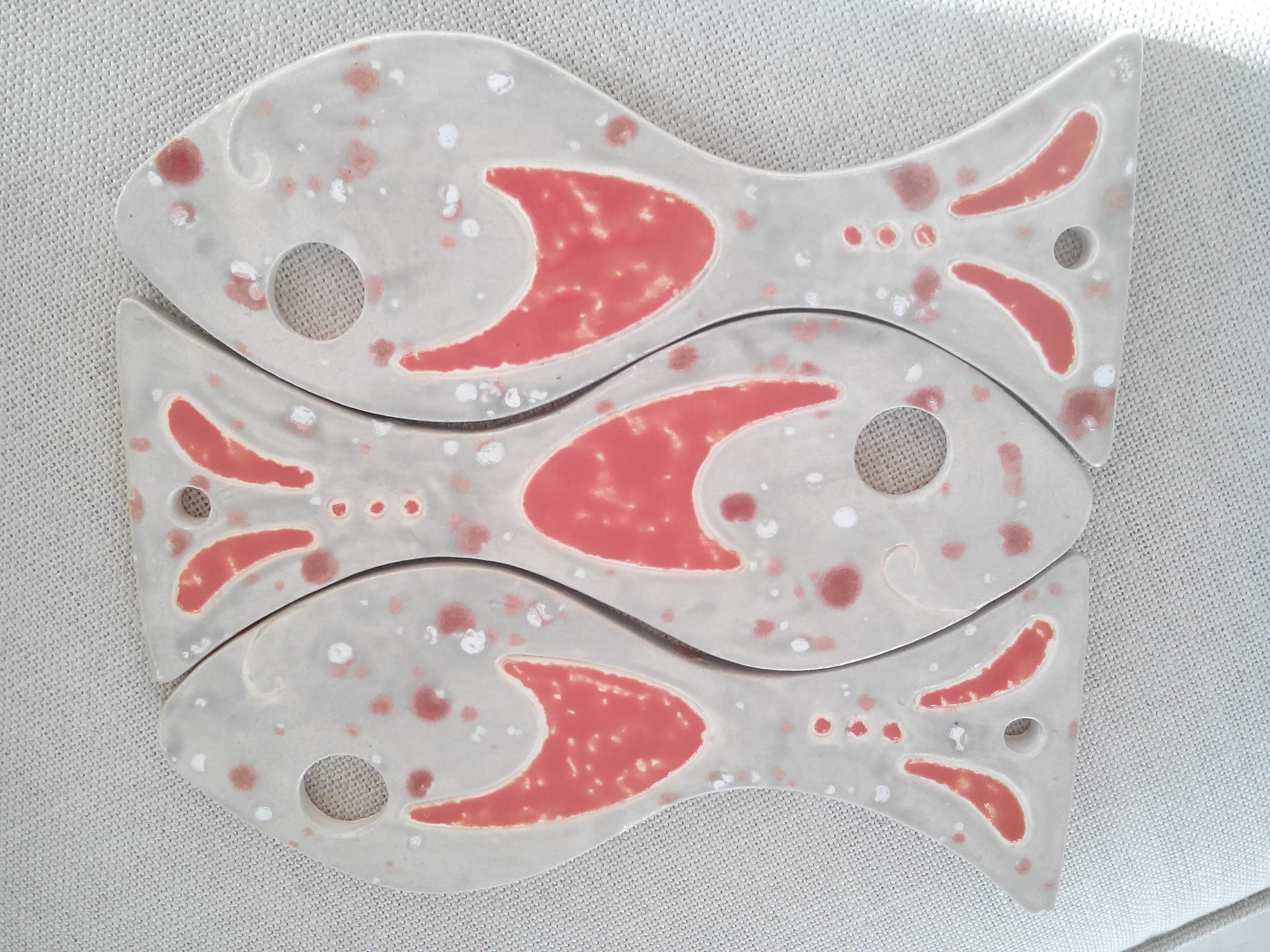 Dessous de plat trio de poisson en céramique